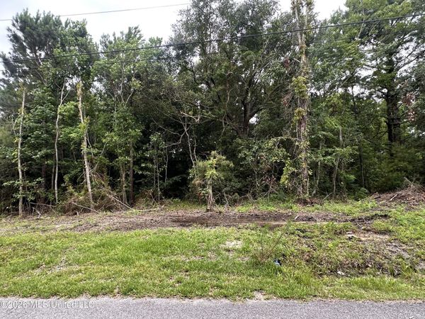5181 Oak Street, Bay Saint Louis, MS 39520