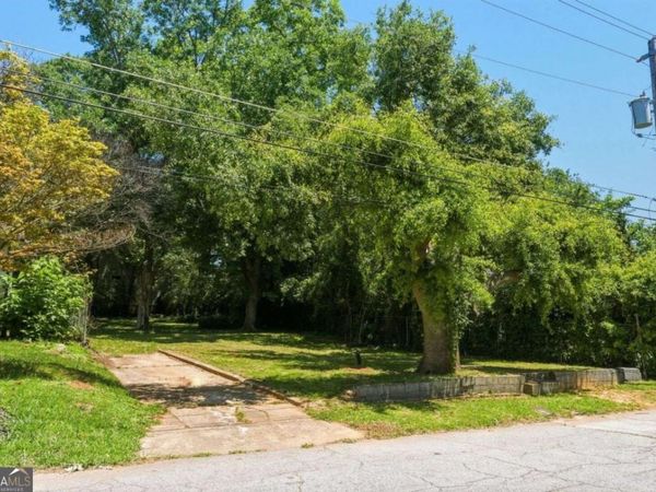 1339 Cambridge Avenue, Atlanta, GA 30344