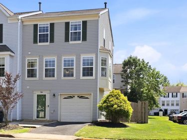 7011 VILLAGE STREAM PLACE, GAINESVILLE, VA 20155