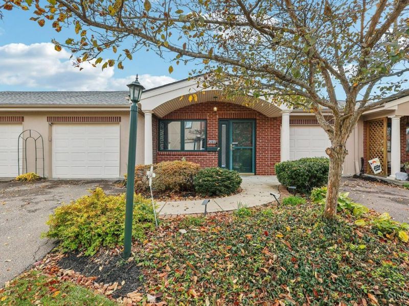 5165 North Bend Crossing, Green Township, OH 45247 Photo 1