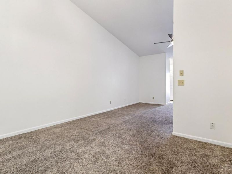 5165 North Bend Crossing, Green Township, OH 45247 Photo 11