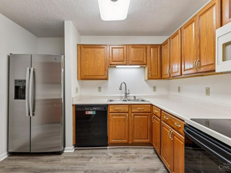 5165 North Bend Crossing, Green Township, OH 45247 Photo 16