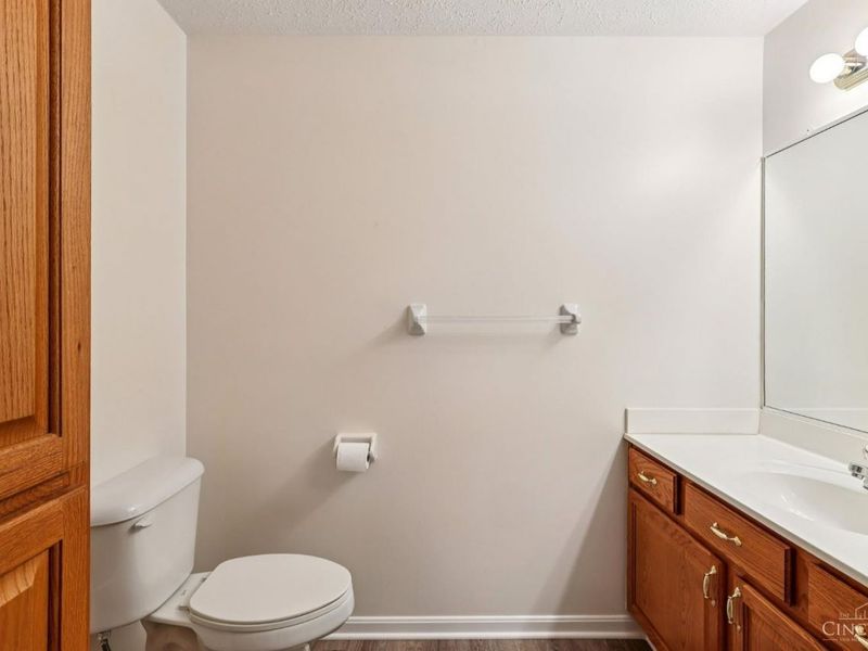 5165 North Bend Crossing, Green Township, OH 45247 Photo 27