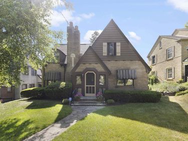 324 N GARDINER, ROCKFORD, IL 61107