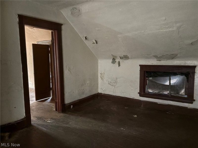 9611 Prince Avenue, Cleveland, OH 44105 Photo 9