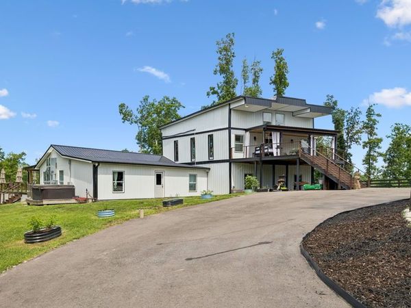 332 Southridge Rd, Hohenwald, TN 38462