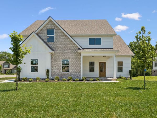 310 Buckadee Rd , La Vergne, TN 37086
