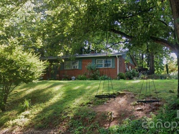 112 Darcus Lane, Asheville, NC 28806