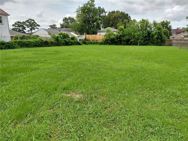 4312 BARNARD Street , Metairie, LA 70001