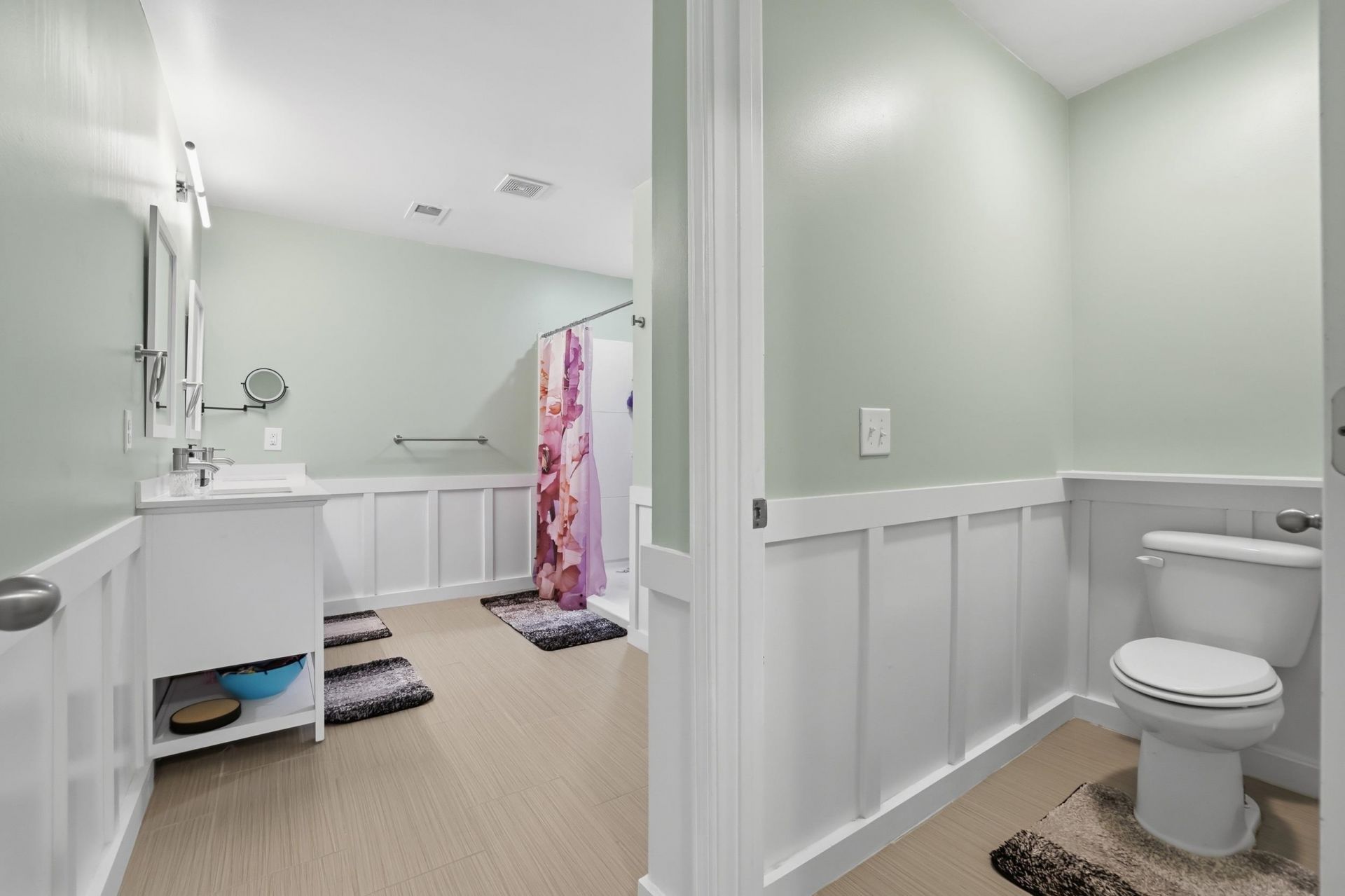 100 Oak Leaf Dr. Photo 19