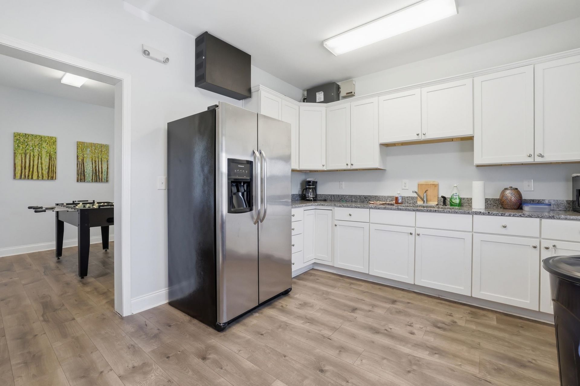 100 Oak Leaf Dr. Photo 50