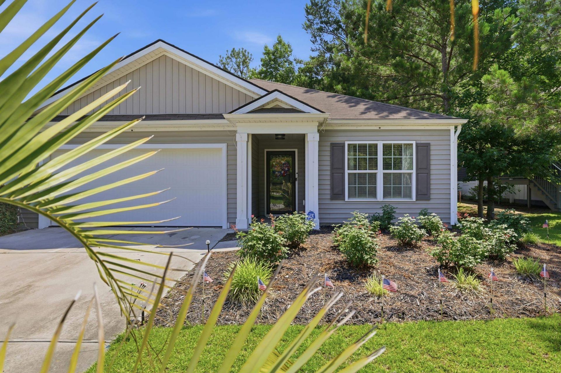 100 Oak Leaf Dr. Photo 6