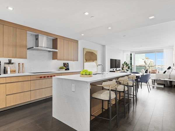 150 Seaport Blvd, Unit D, Boston, MA 02210