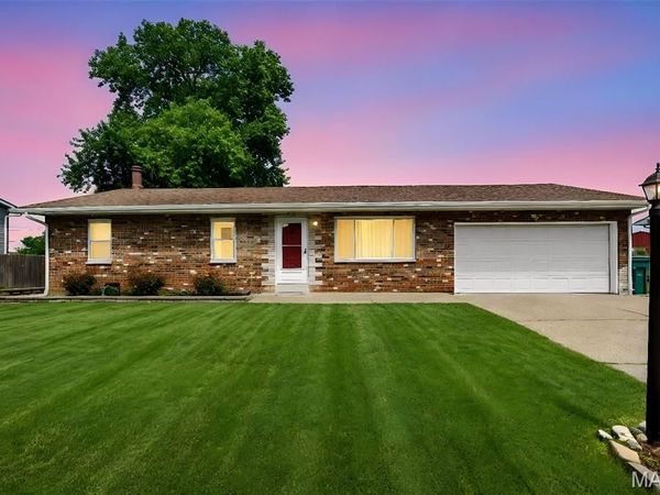9 Paul Drive , Granite City, IL 62040