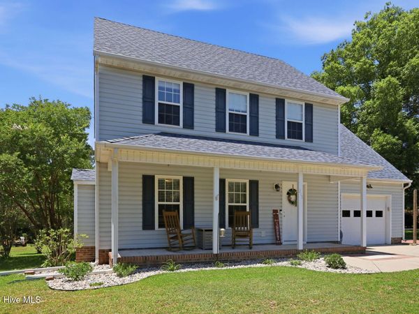 217 Marsh Hen Court, Swansboro, NC 28584