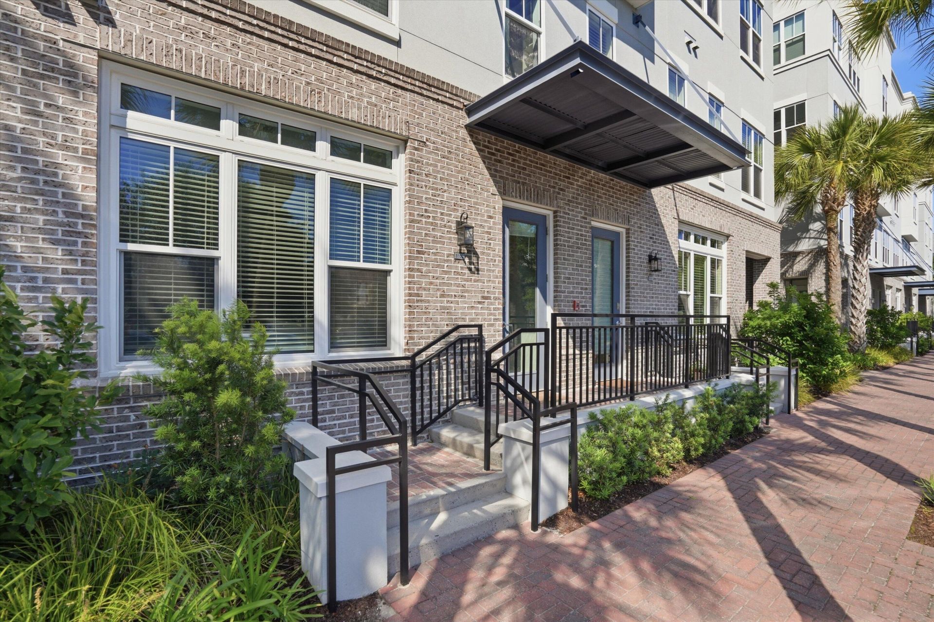 200 River Landing Drive Photo 5
