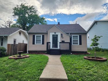 3026 Arlington Avenue, Davenport, IA 52803