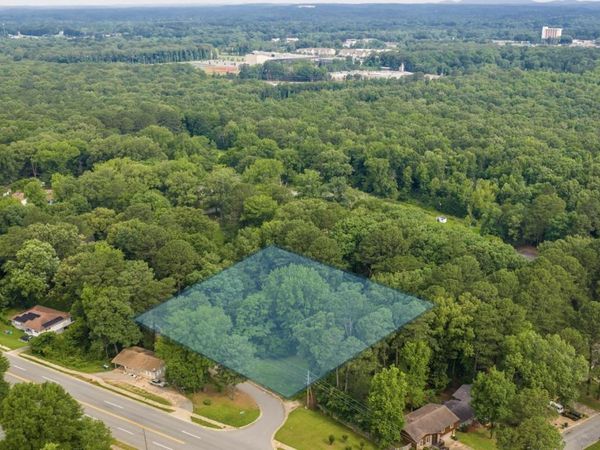 8402 University Road , Mabelvale, AR 72103