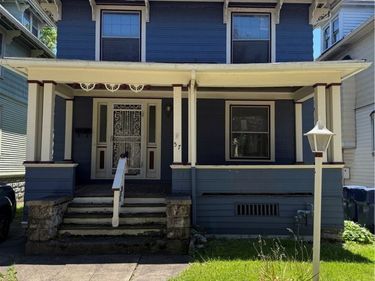 57 Hedley Place , Buffalo, NY 14208