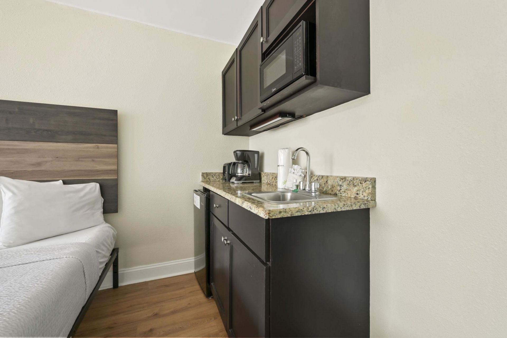 1501 S Ocean Blvd.  Photo 12