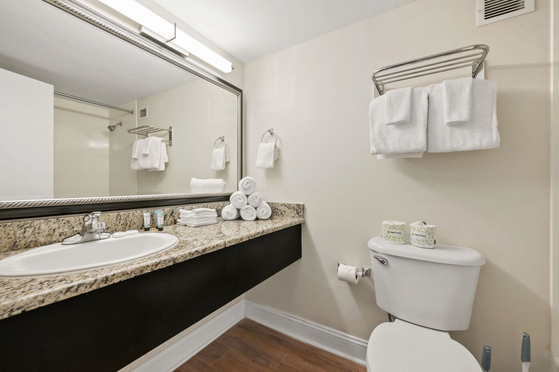1501 S Ocean Blvd.  Photo 16