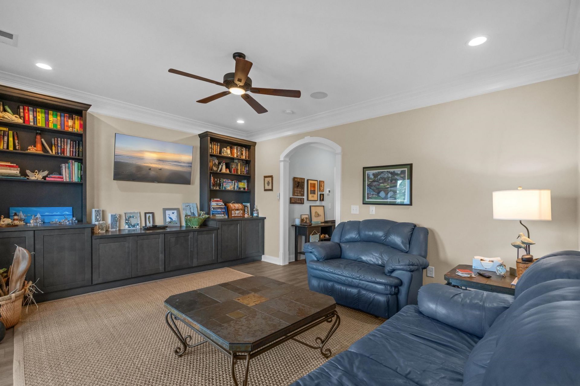 678 Waterbridge Blvd. Photo 45