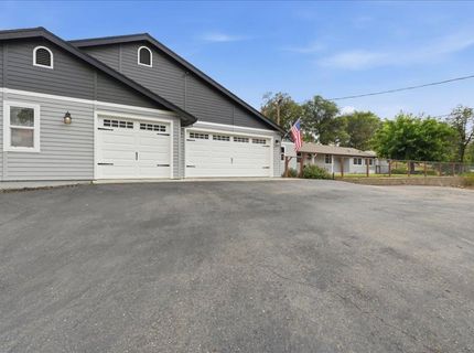12400 Dry Creek Rd, Auburn, CA 95602 Photo