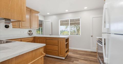 12400 Dry Creek Rd, Auburn, CA 95602 Photo