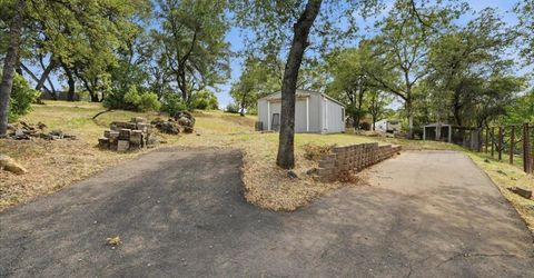 12400 Dry Creek Rd, Auburn, CA 95602 Photo