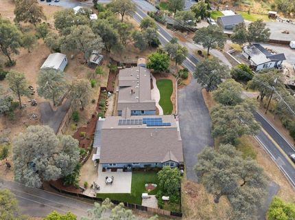 12400 Dry Creek Rd, Auburn, CA 95602 Photo