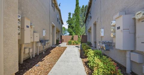1001 Ferry Cir, Folsom, CA 95630 Photo