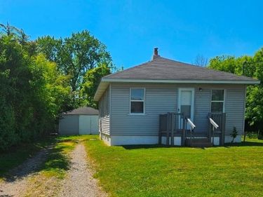 2032 Utley Road, Flint, MI 48532