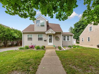 910 8th Avenue SW, Austin, MN 55912