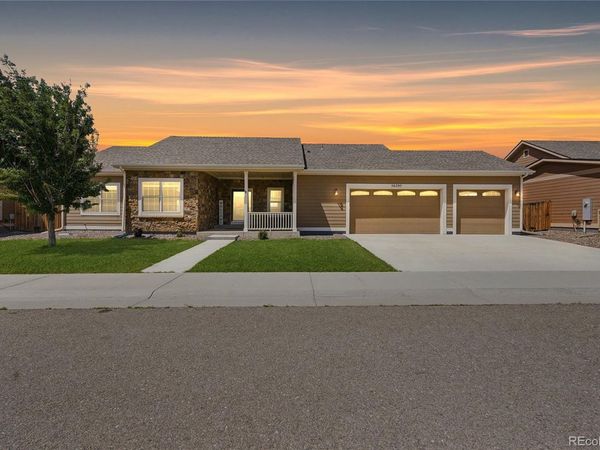 56295 E 25th Avenue, Strasburg, CO 80136