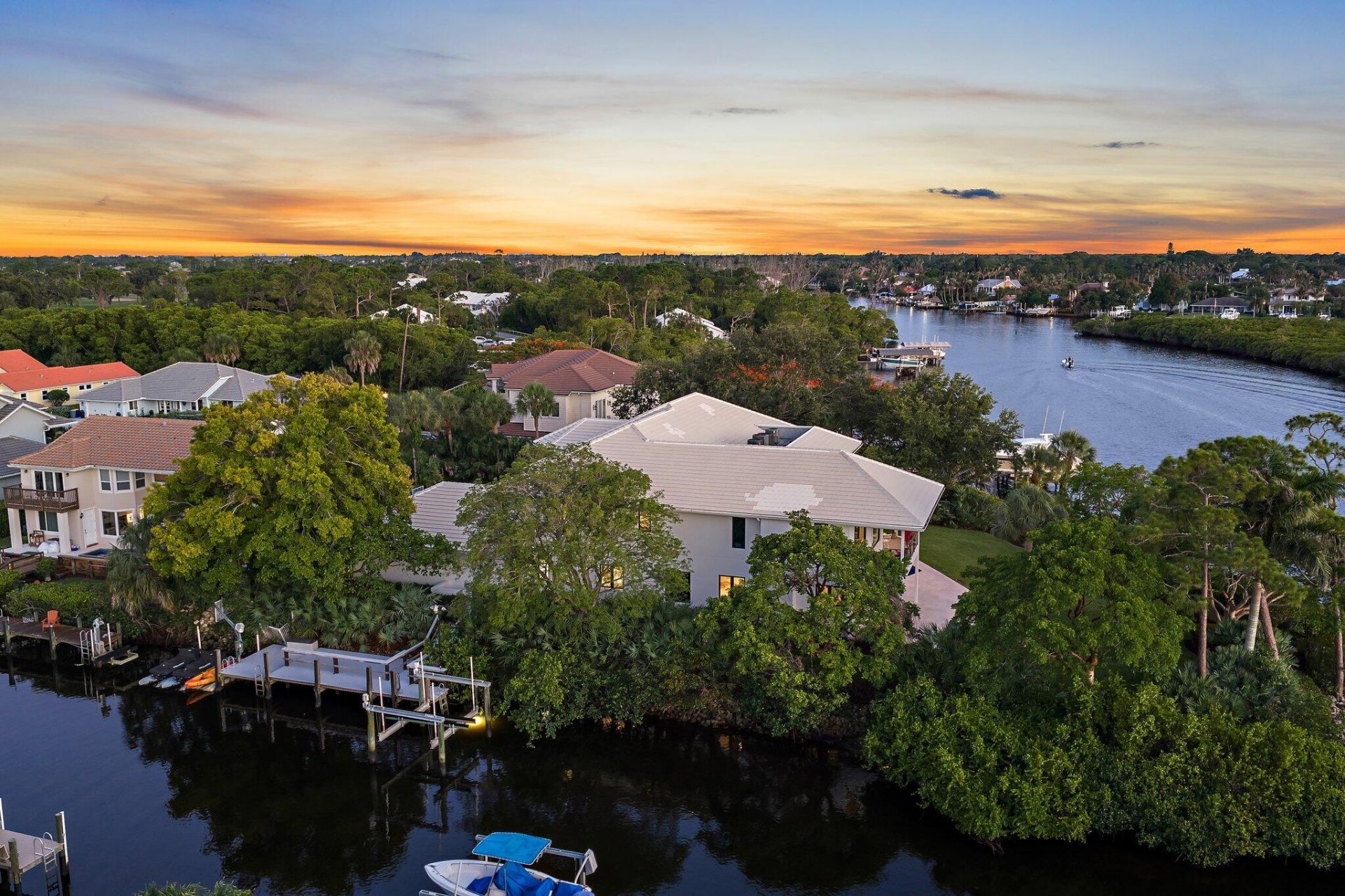 8818 SE Riverfront Terrace, Jupiter, FL 33469 Photo