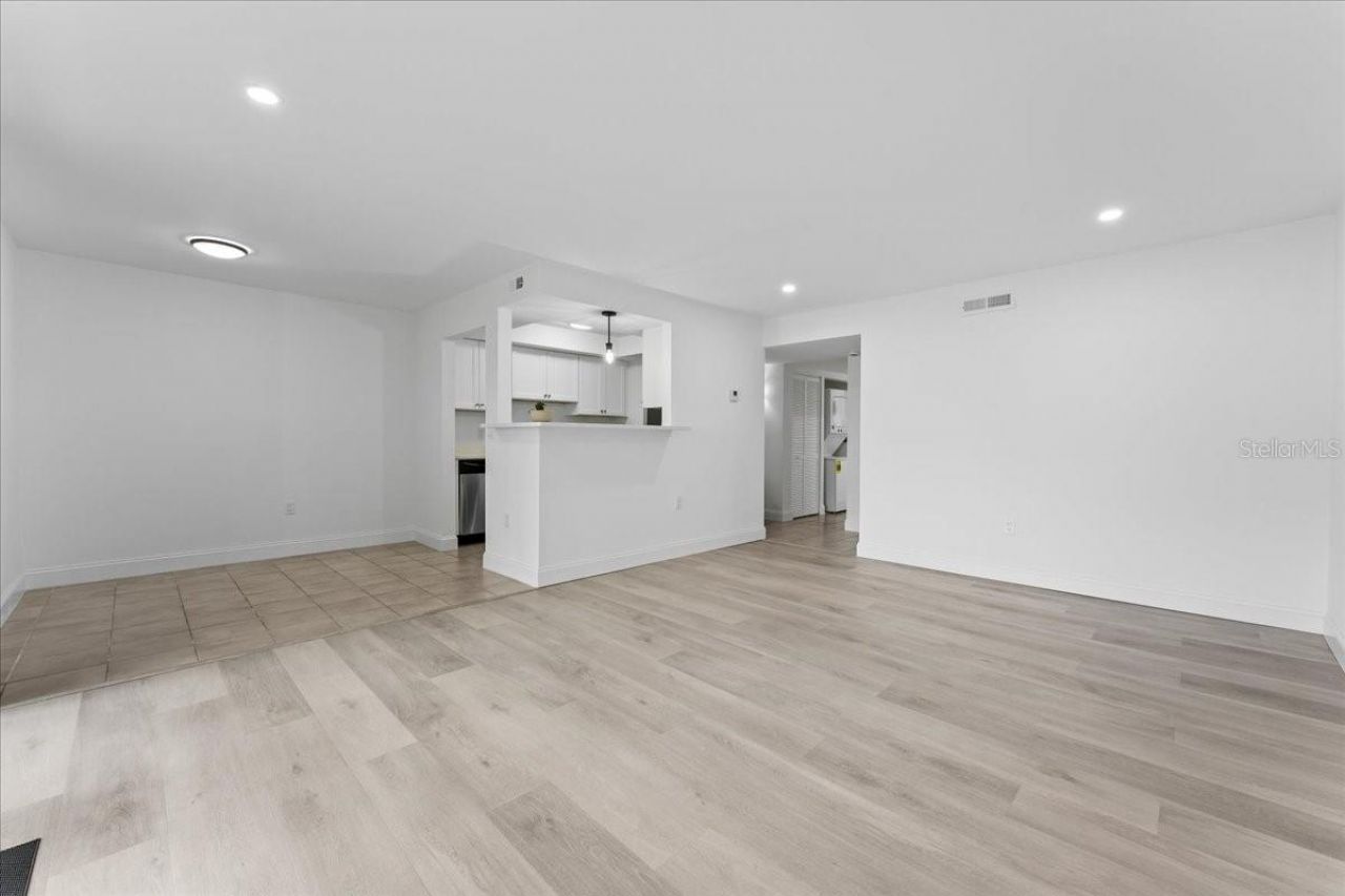 11525 8th Way N, Unit 509, Saint Petersburg, FL 33716 Photo