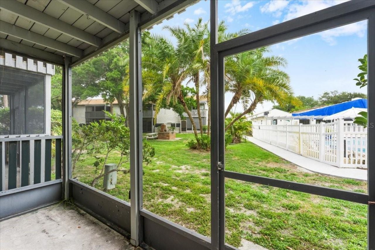 11525 8th Way N, Unit 509, Saint Petersburg, FL 33716 Photo