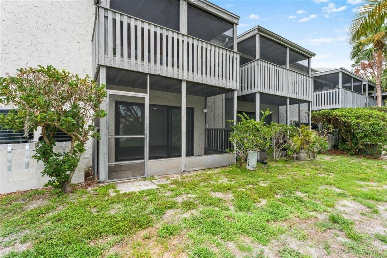 11525 8th Way N, Unit 509, Saint Petersburg, FL 33716 Photo