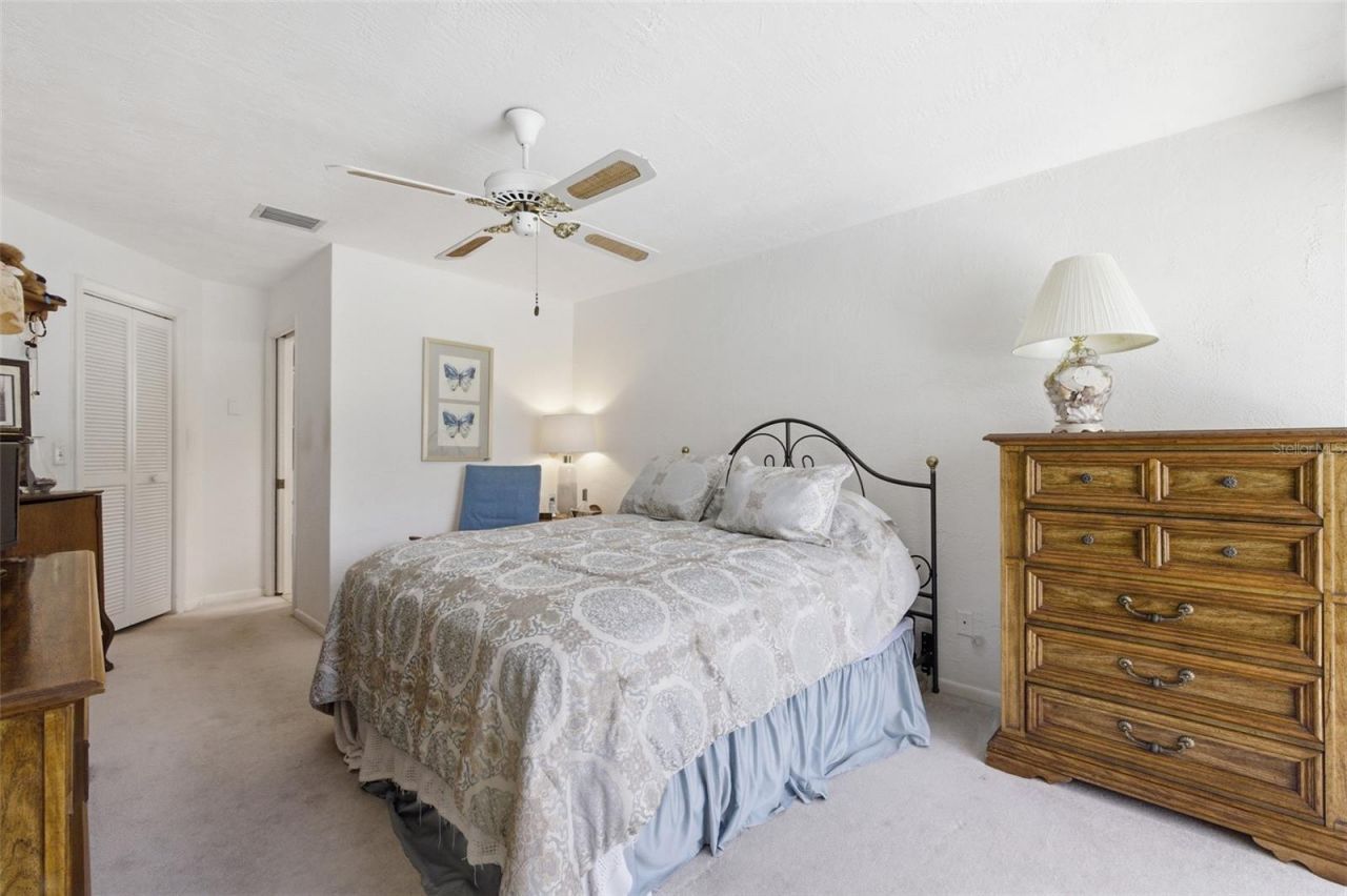 1335 Whiskey Creek Drive , Fort Myers, FL 33919 Photo