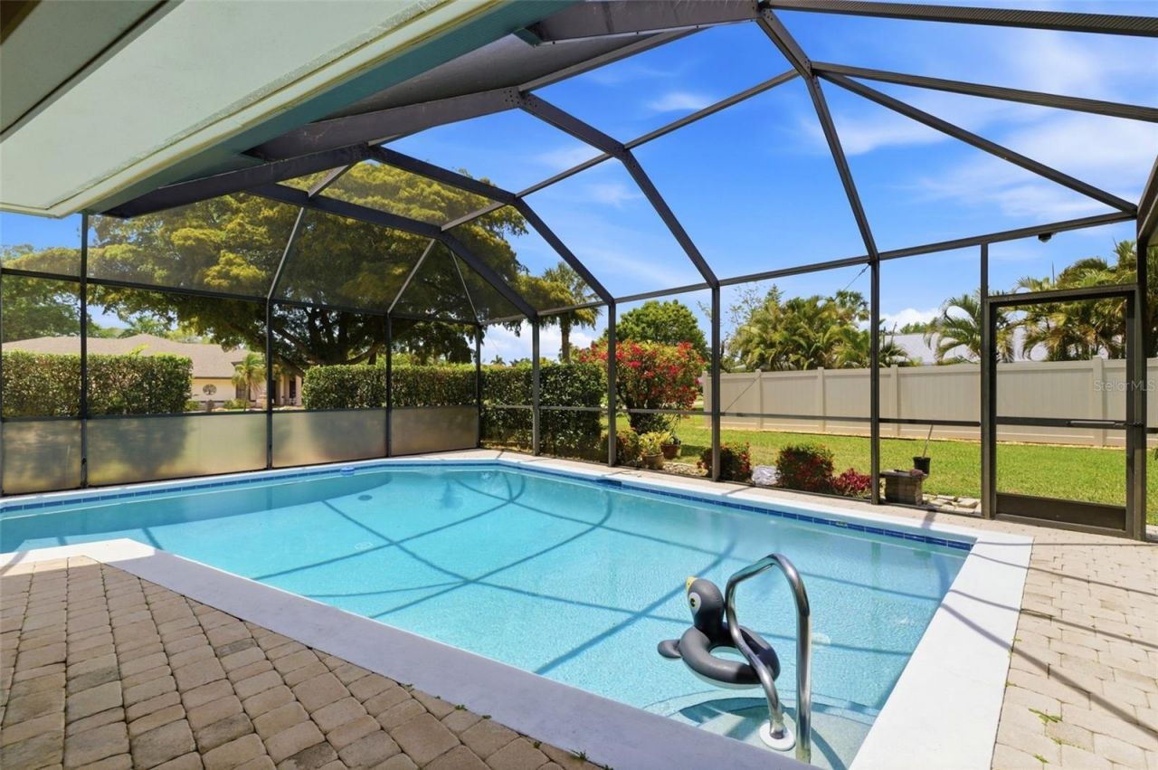 1335 Whiskey Creek Drive , Fort Myers, FL 33919 Photo