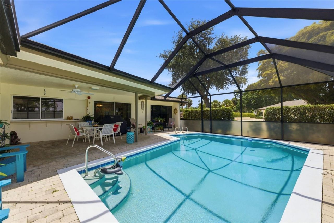 1335 Whiskey Creek Drive , Fort Myers, FL 33919 Photo