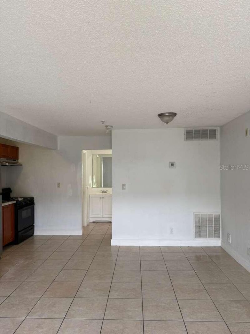 4251 NW 5th Street, Unit 121, Fort Lauderdale, FL 33317 Photo