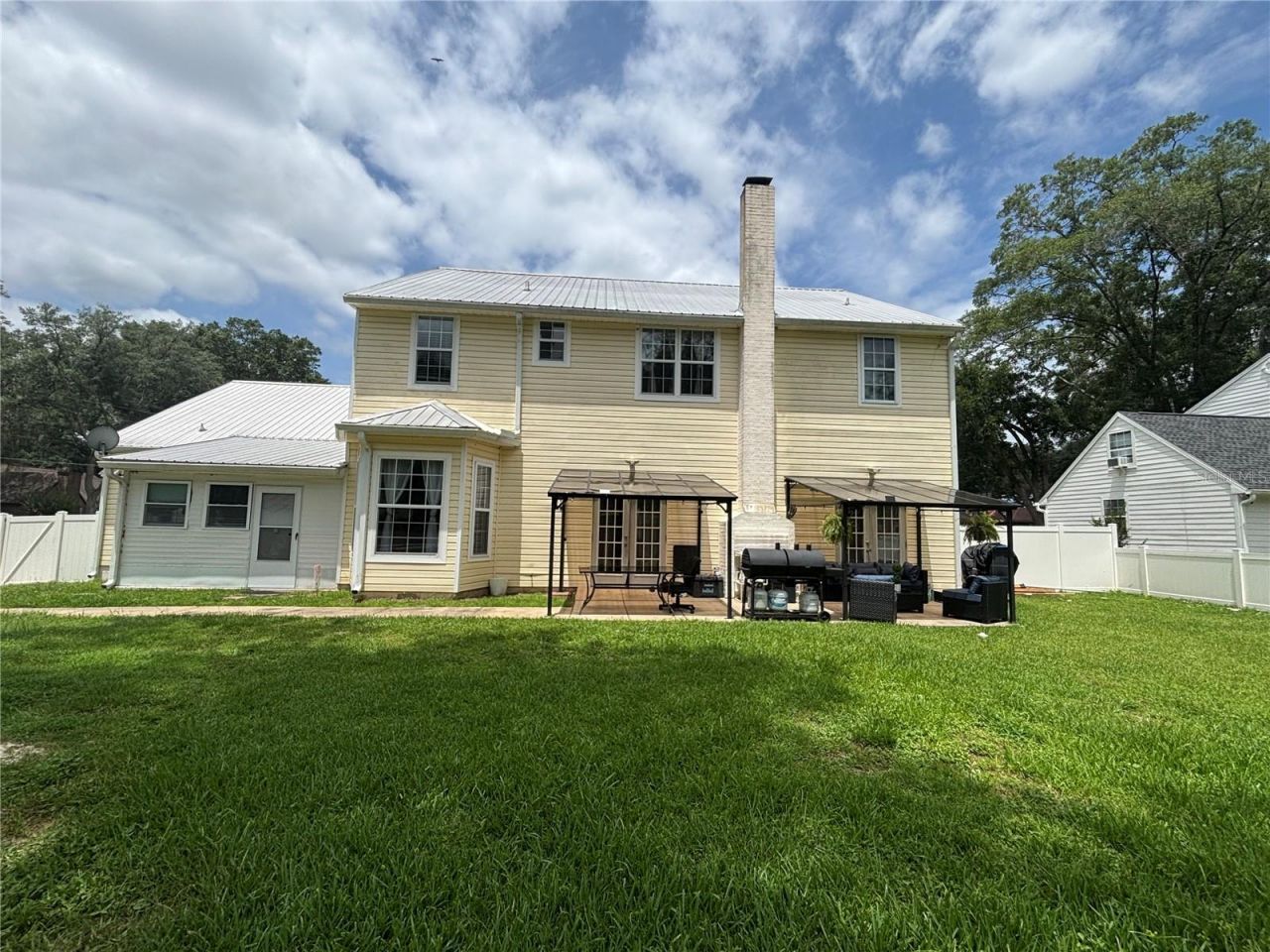525 SE 61st Court , Ocala, FL 34472 Photo