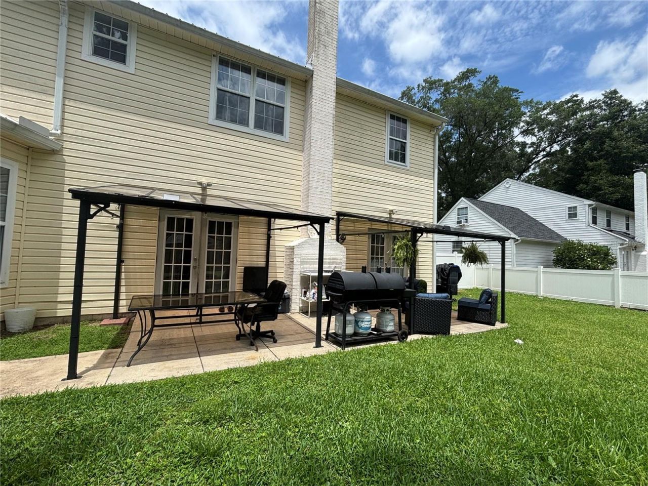 525 SE 61st Court , Ocala, FL 34472 Photo