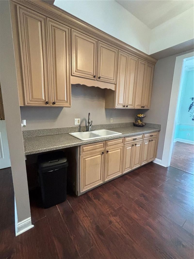 525 SE 61st Court , Ocala, FL 34472 Photo