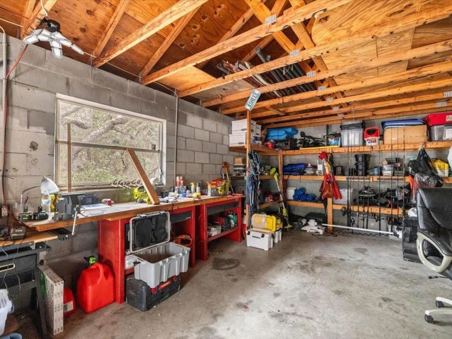 Property Image 61