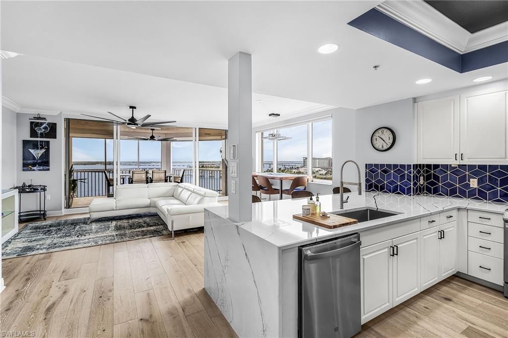 2090 W First St, Unit 1210, Fort Myers, FL 33901 Photo