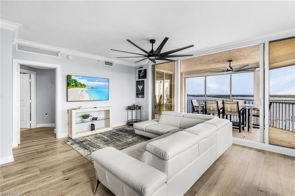 2090 W First St, Unit 1210, Fort Myers, FL 33901 Photo