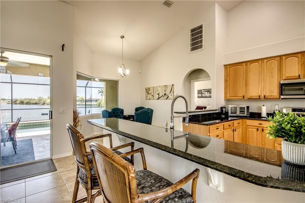 2319 NE 19th St , Cape Coral, FL 33909 Photo