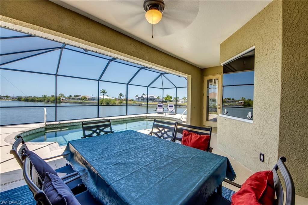 2319 NE 19th St , Cape Coral, FL 33909 Photo
